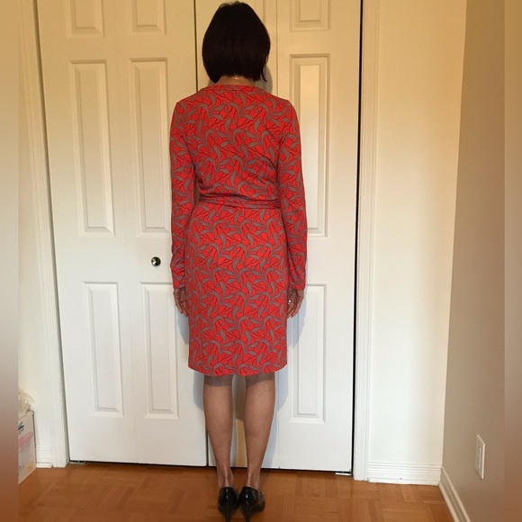 Ann Taylor wrap around dress - Picture 2 of 8